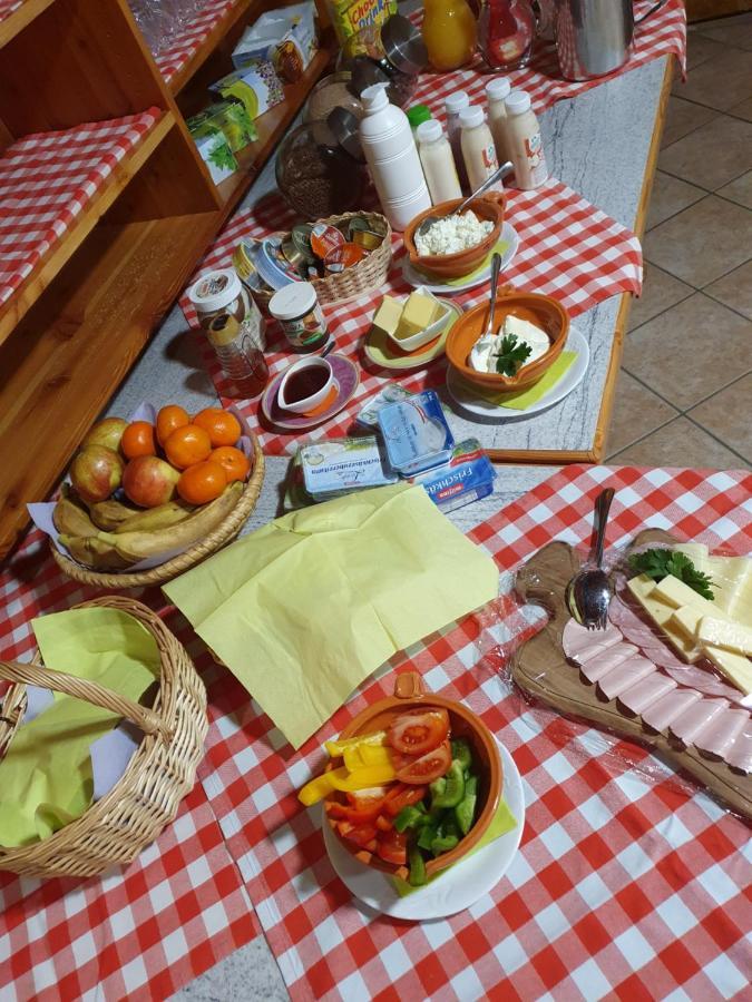 Pr' Florjan Hotel Cerklje na Gorenjskem Bagian luar foto