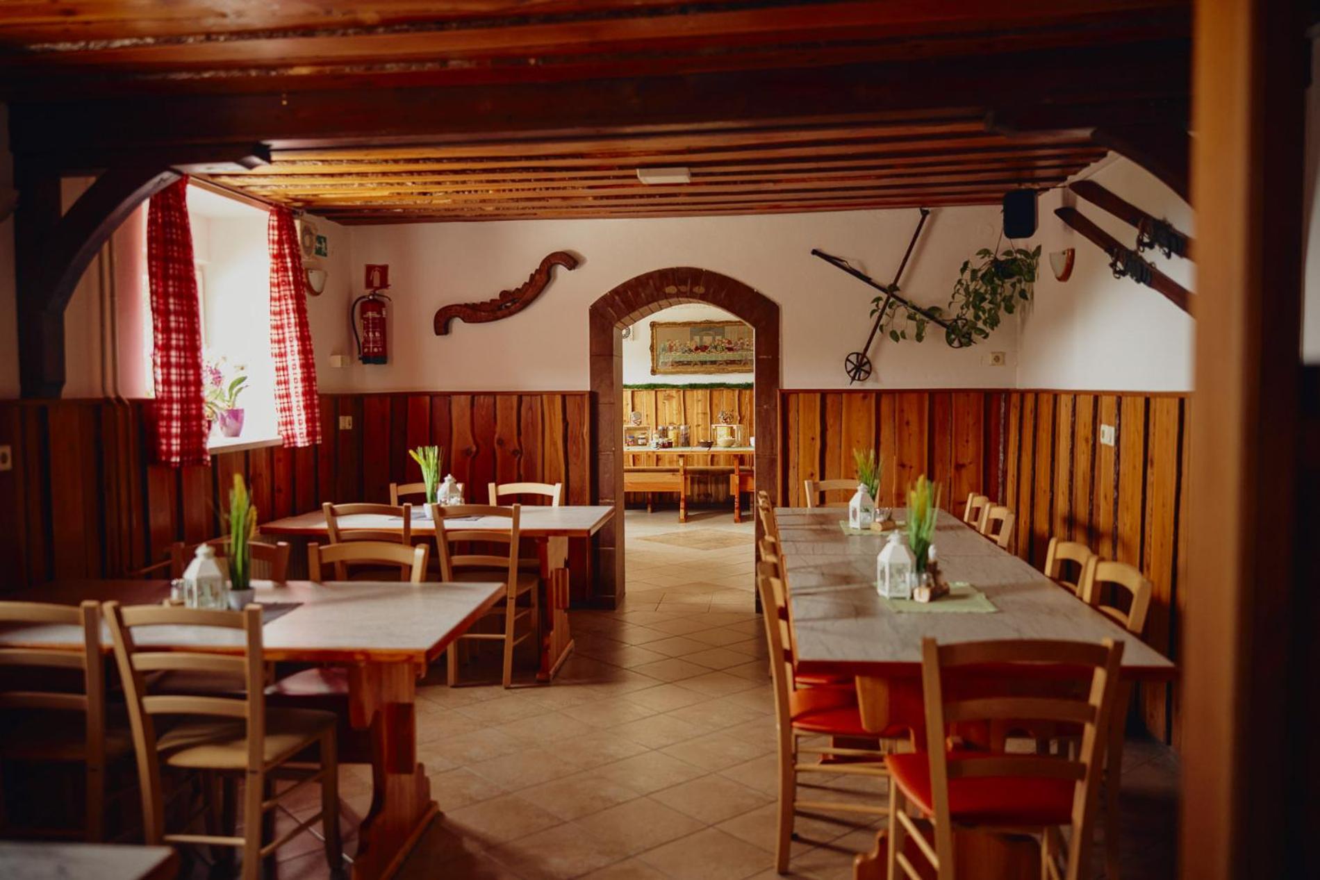 Pr' Florjan Hotel Cerklje na Gorenjskem Bagian luar foto