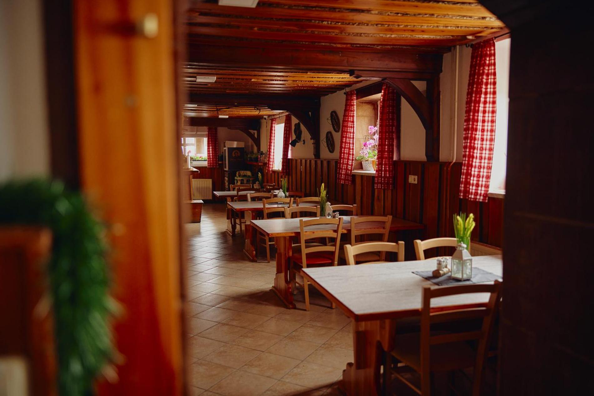 Pr' Florjan Hotel Cerklje na Gorenjskem Bagian luar foto